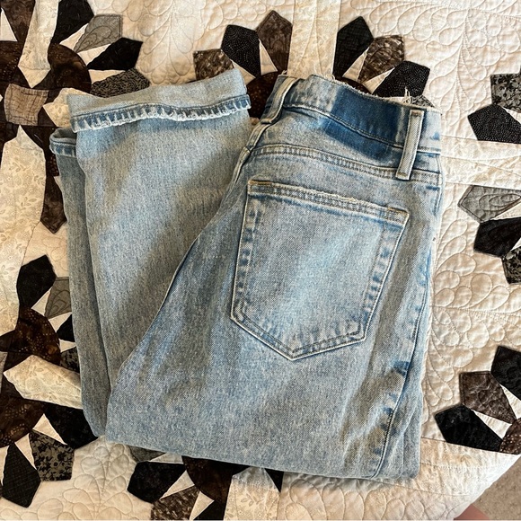 Abercrombie and Fitch 90s Straight Ultra High Rise Size 27 - Picture 1 of 4